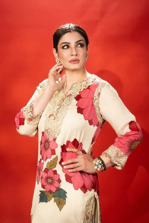 Raveena Tandon in Ivory Floral Kalamkari Petal Skirt Set – Rivaaz by Sakshi