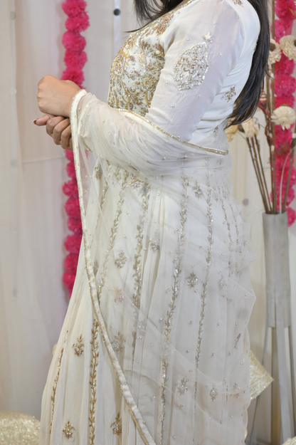 Rakhi Edit ’25 – Festive Outfit Collection | Rivaaz by Sakshi