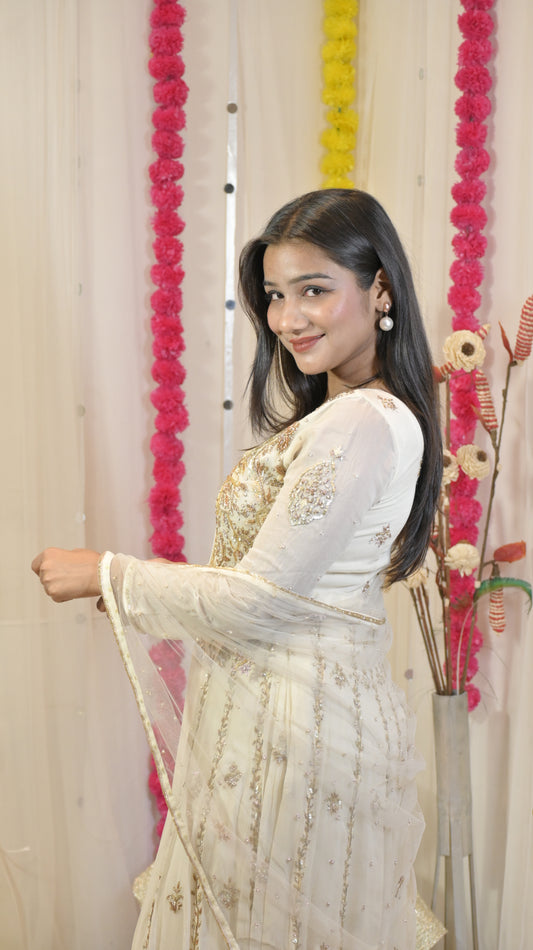 Rakhi Edit ’25 – Festive Outfit Collection | Rivaaz by Sakshi