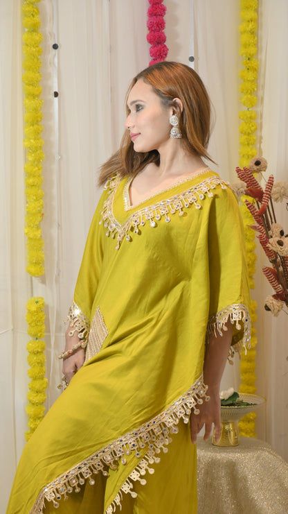Gold Zari & Gota Work Saree – Rakhi Edit ’25 | Rivaaz by Sakshi