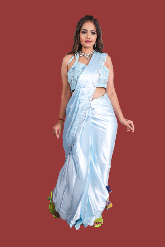 Elegant Pastel Blue Saree Set with Embellished Pallu