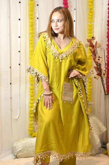 Gold Zari & Gota Work Saree – Rakhi Edit ’25 | Rivaaz by Sakshi